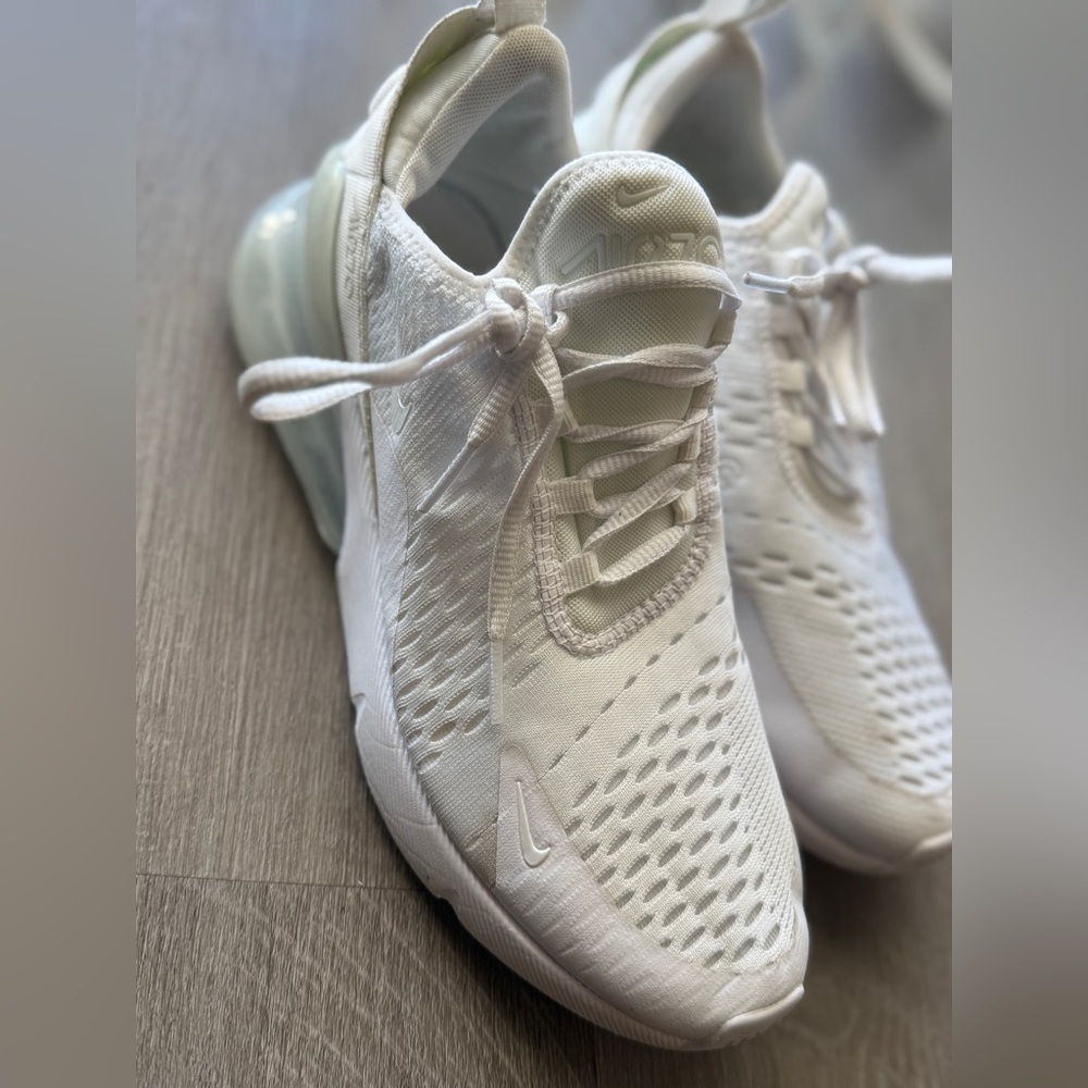 Nike White Air Max Athletic Shoes